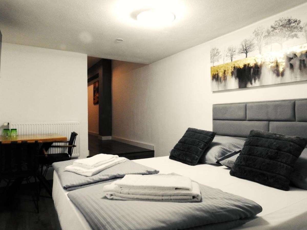 Hotel Hecht フェルトキルヒ エクステリア 写真
