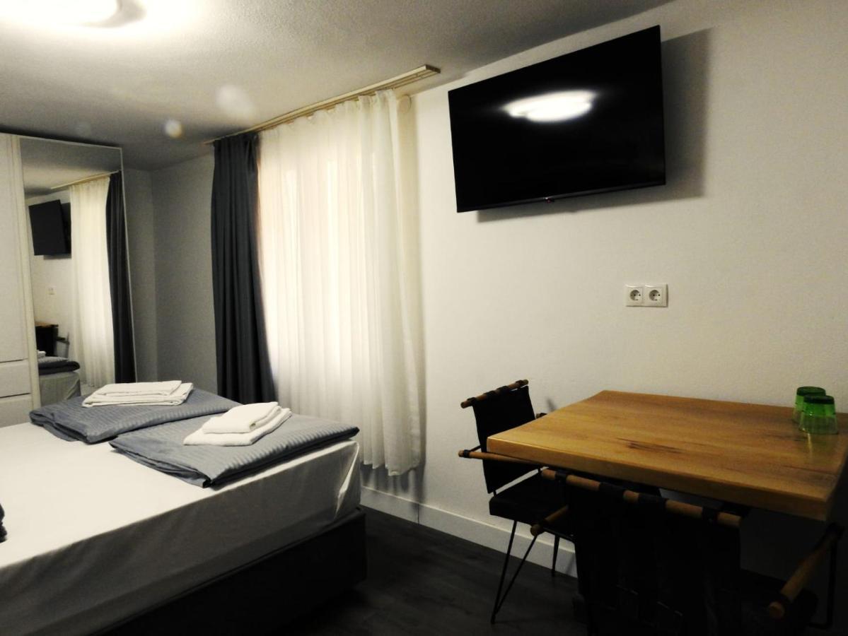 Hotel Hecht フェルトキルヒ エクステリア 写真